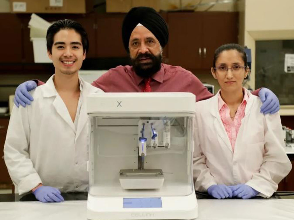 Dr. Sachdeva and his research team