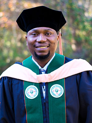 FAMU Fall 2024 graduate Olumide Arigbede, MPH, DrPH will work as a health scientist with the Food and Drug Administration’s Office of Minority Health and Health Equity in Silver Spring, Maryland.